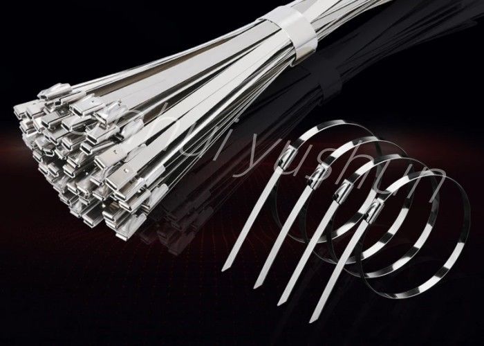 区切るワイヤーのための再使用可能な201/304/316本の金属ステンレス製 ケーブルのタイ4.5x450mm