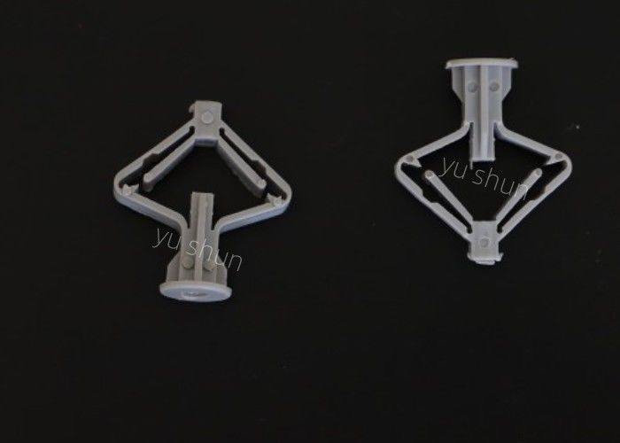 壁のためのAircarftの壁のプラグねじM13*35mm灰色PP/PE 100pcs/bagの使用