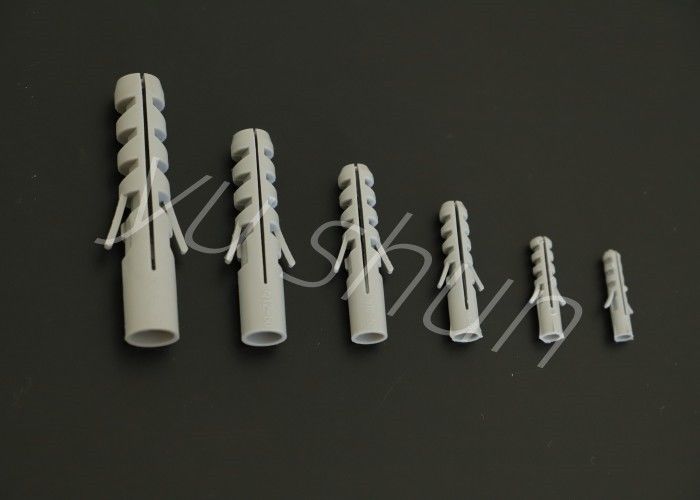 7mm 10mmダーク グレー色の非対称的な拡張のプラスチック壁のプラグねじ習慣