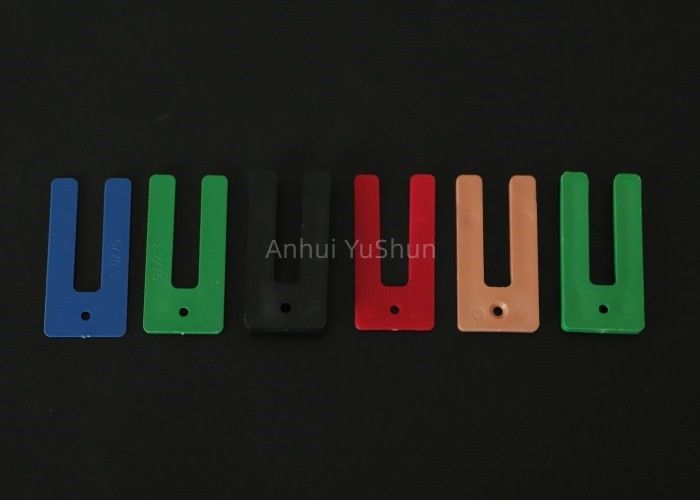 1.5mm 3.2mm 6.4mm 10mm プラスチックの窓のインストーラー 耐久性 黄色性能