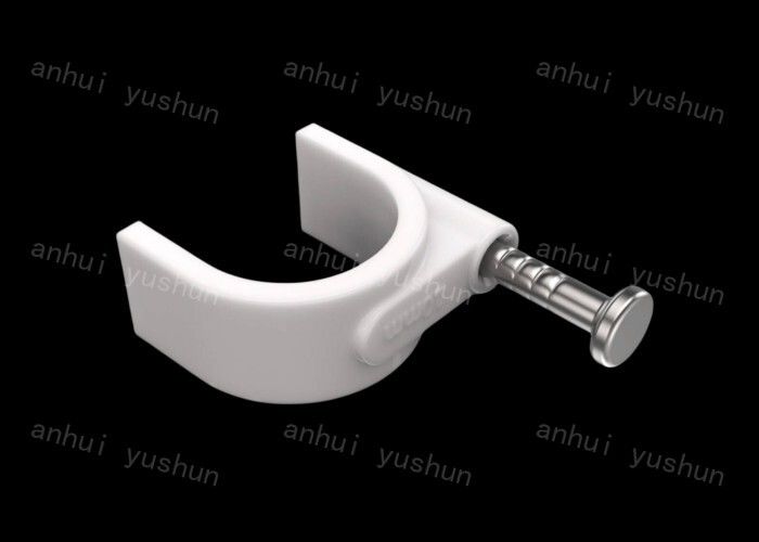 10mm のプラスチック ケーブル クリップは釘タイプ 4mm-25mm の釘が付いている取付けることが容易な白いプラスチック サークル ケーブル クリップ