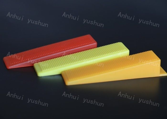 プラスチックプッシュプライヤータイルレベリングクリップとウェッジはフローリングの設置に使用します